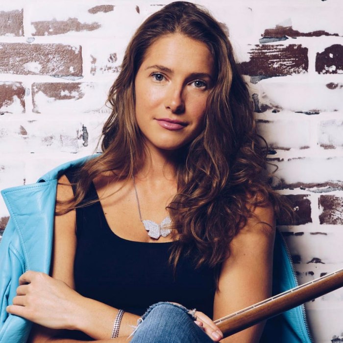 Caroline Jones