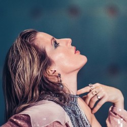 Ellie Goulding